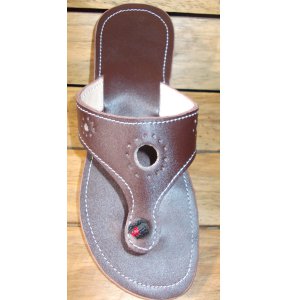 Women's sandal with hole