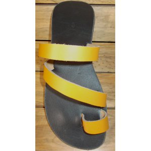 Women's three strap sandal